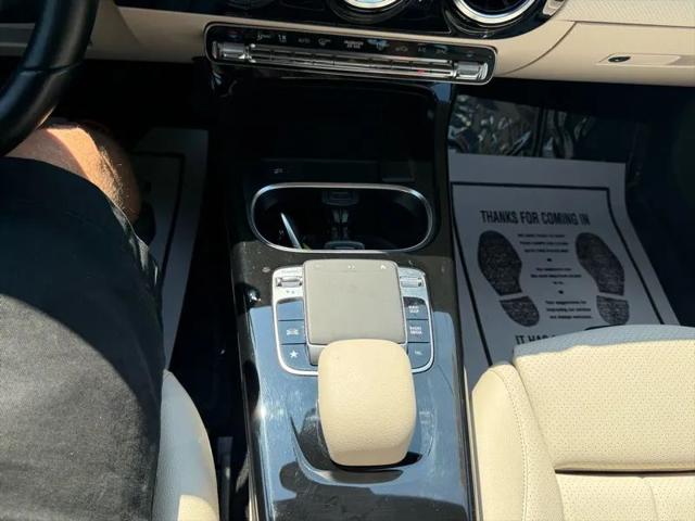 2019 Mercedes-Benz A 220 A 220