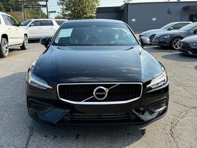 2020 Volvo S60 T5 Momentum