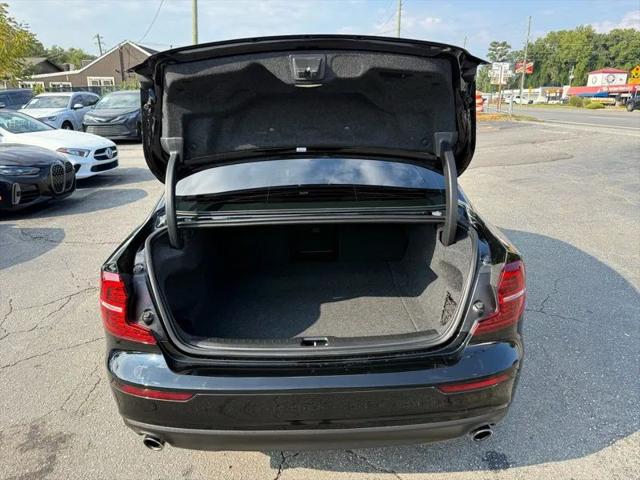2020 Volvo S60 T5 Momentum