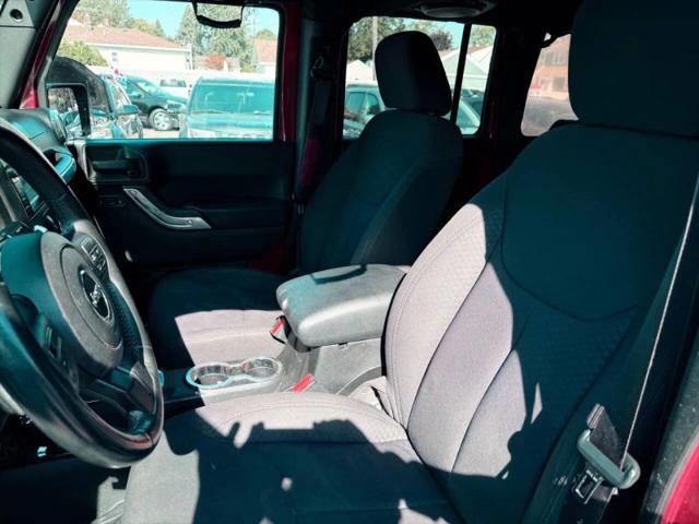 2013 Jeep Wrangler Unlimited Sport