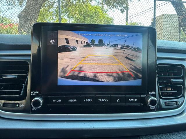 2023 Kia Rio LX