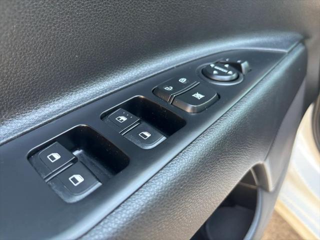 2023 Kia Rio LX
