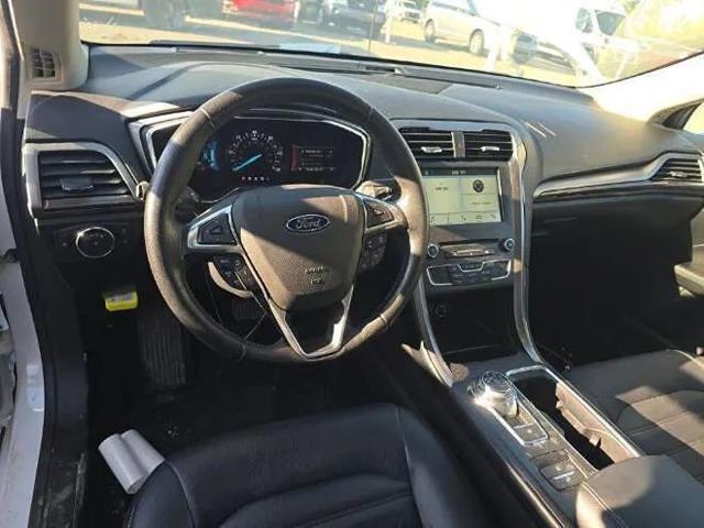 2017 Ford Fusion Hybrid SE