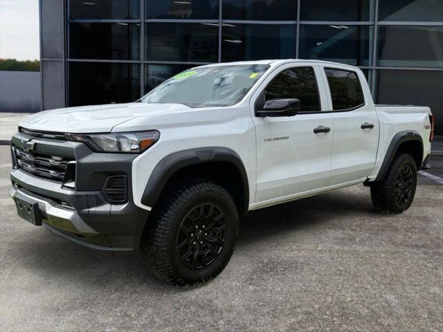 2023 Chevrolet Colorado 4WD Crew Cab Short Box Trail Boss