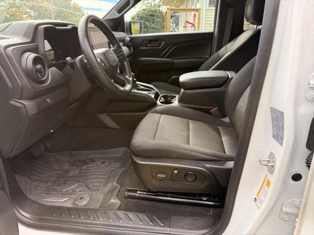 2023 Chevrolet Colorado 4WD Crew Cab Short Box Trail Boss