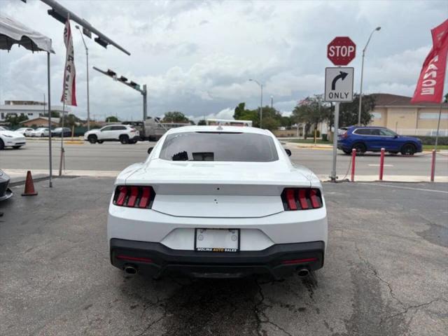 2024 Ford Mustang EcoBoost Fastback