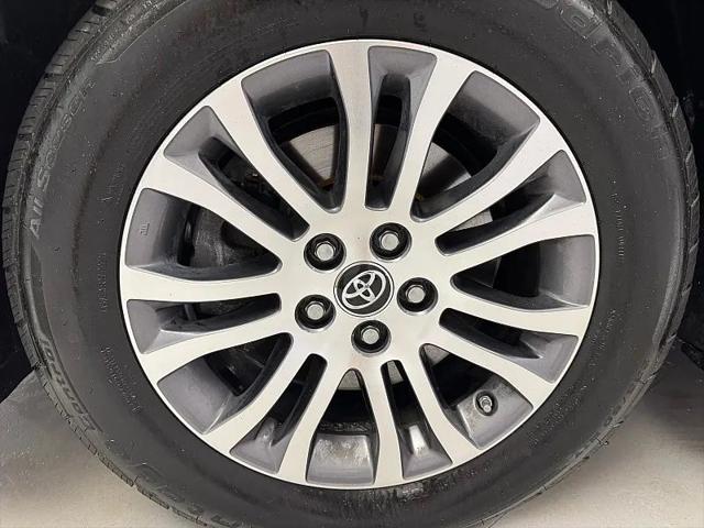 2020 Toyota Sienna XLE