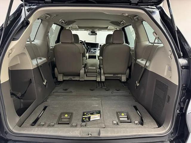 2020 Toyota Sienna XLE