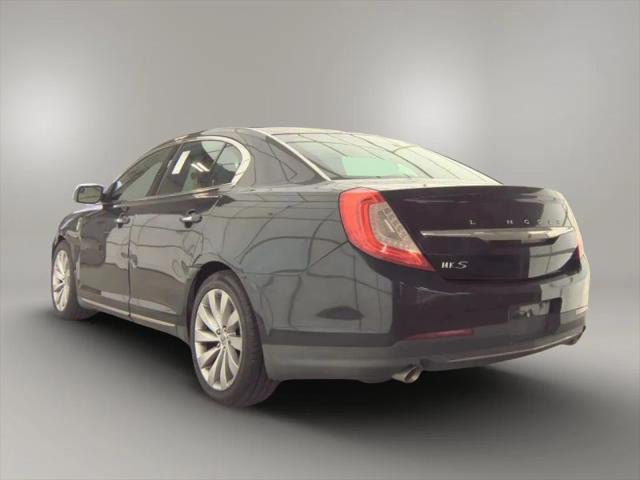 2015 Lincoln MKS Base