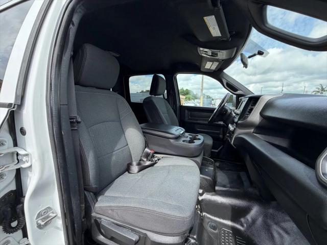 2022 Ram 2500 Tradesman Crew Cab 4x4 8' Box
