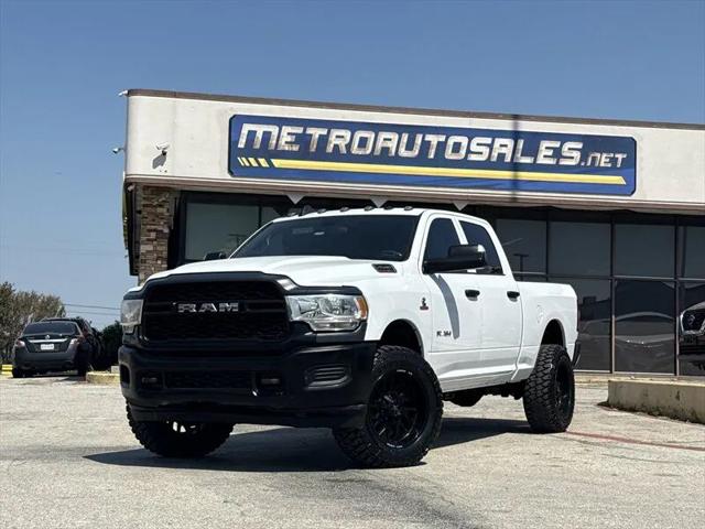 2022 Ram 2500 Tradesman Crew Cab 4x4 64 Box for sale in Arlington, TX