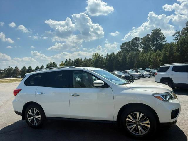 2020 Nissan Pathfinder SL 2WD