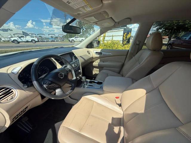 2020 Nissan Pathfinder SL 2WD