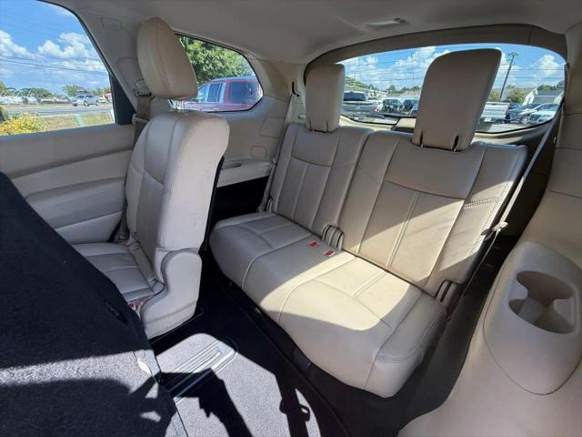 2020 Nissan Pathfinder SL 2WD