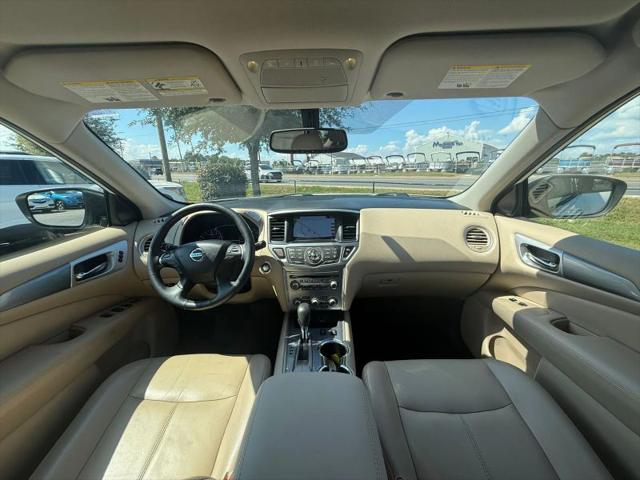 2020 Nissan Pathfinder SL 2WD