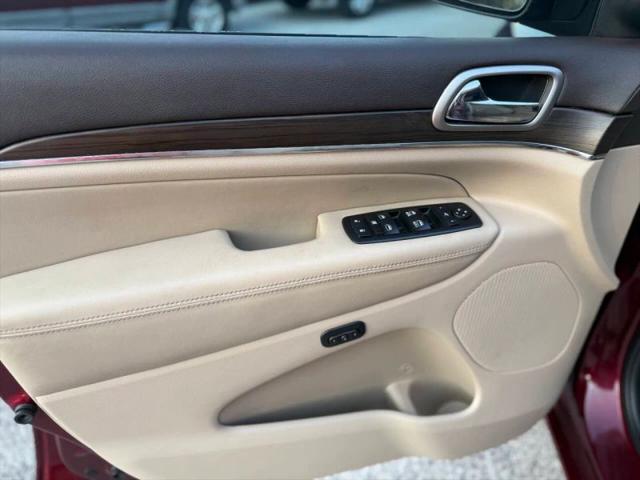2017 Jeep Grand Cherokee Overland 4x2