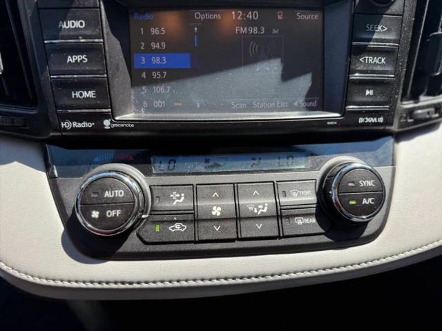 2017 Toyota RAV4 XLE