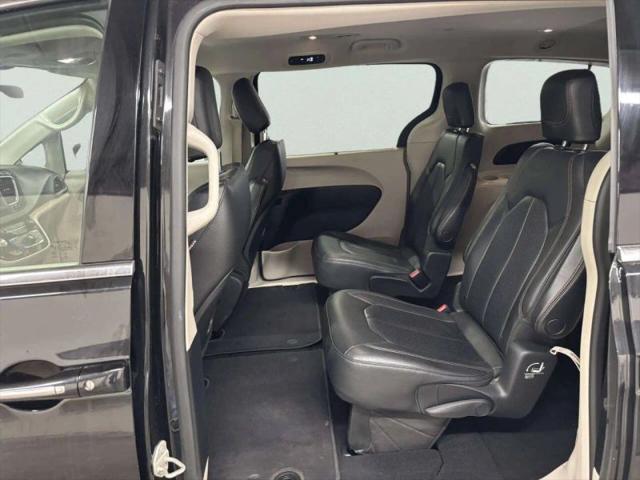 2020 Chrysler Pacifica Touring L