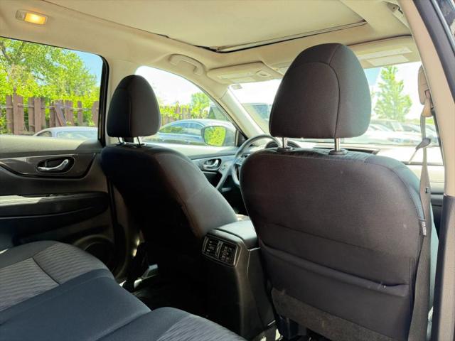 2017 Nissan Rogue SV