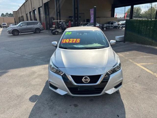 2020 Nissan Versa SV Xtronic CVT