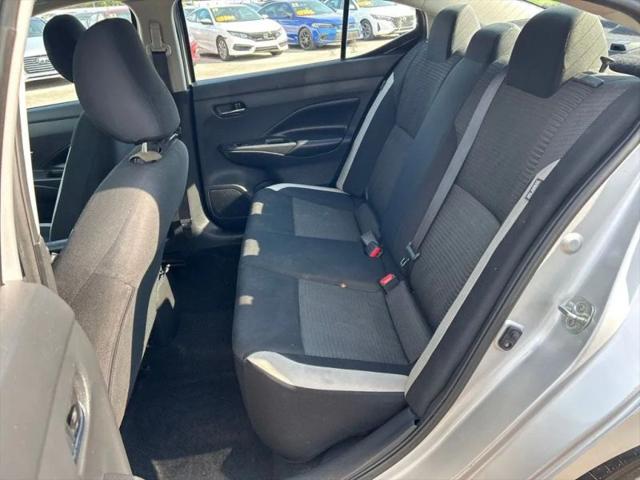 2020 Nissan Versa SV Xtronic CVT