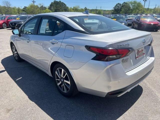 2020 Nissan Versa SV Xtronic CVT