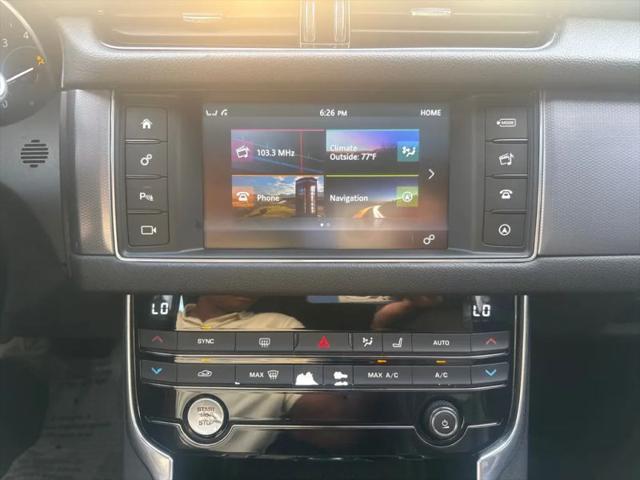 2016 Jaguar XF 35t R-Sport