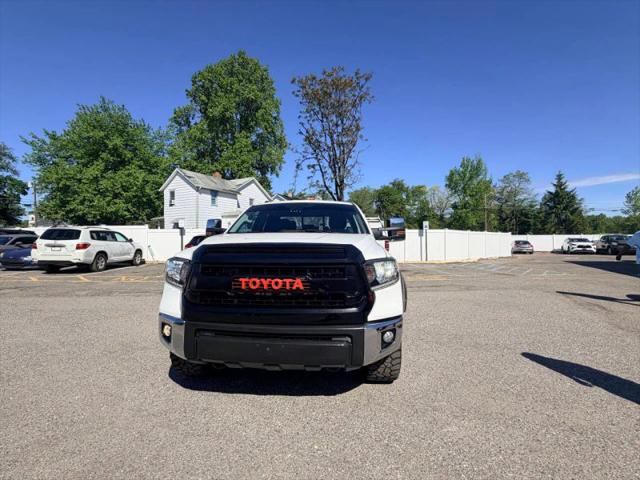 2019 Toyota Tundra SR5 5.7L V8