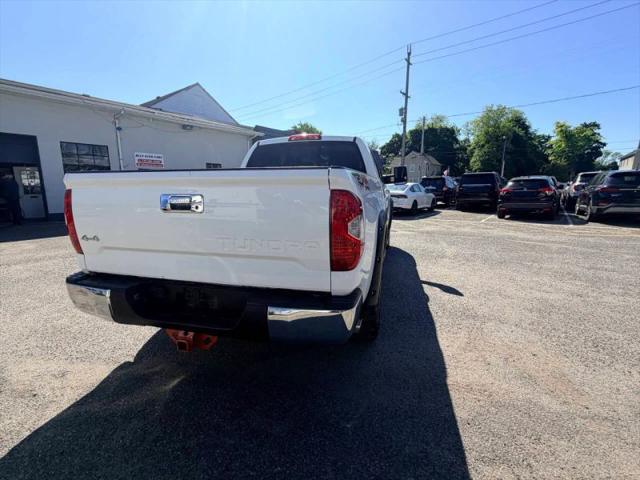 2019 Toyota Tundra SR5 5.7L V8