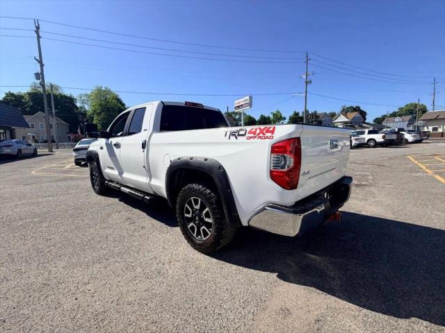 2019 Toyota Tundra SR5 5.7L V8