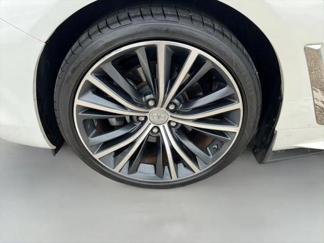 2021 INFINITI Q60 LUXE AWD