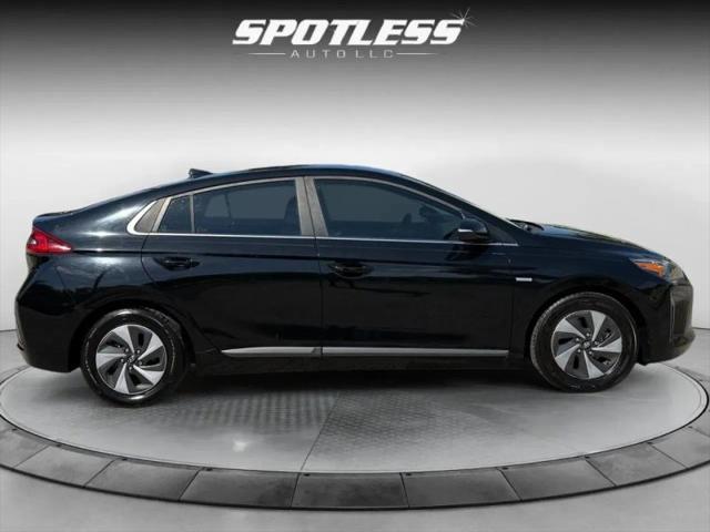 2018 Hyundai IONIQ Hybrid SEL