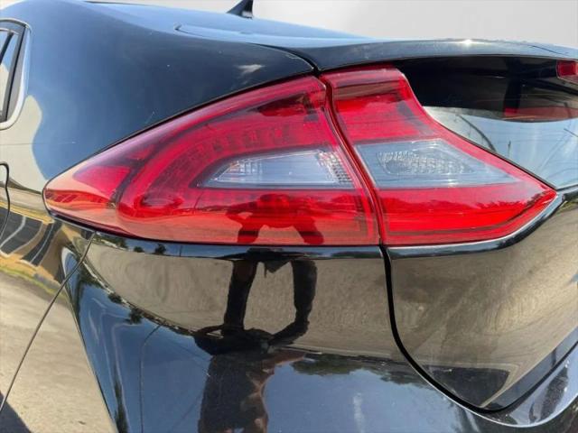 2018 Hyundai IONIQ Hybrid SEL