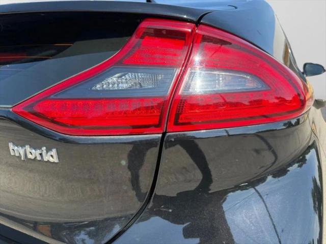 2018 Hyundai IONIQ Hybrid SEL
