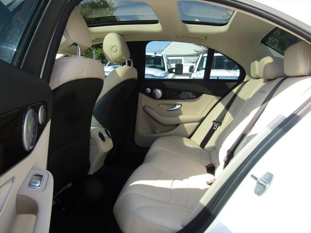2017 Mercedes-Benz C-CLASS C 300 Luxury 4MATIC