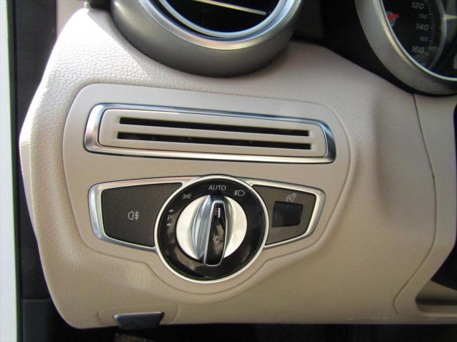 2017 Mercedes-Benz C-CLASS C 300 Luxury 4MATIC
