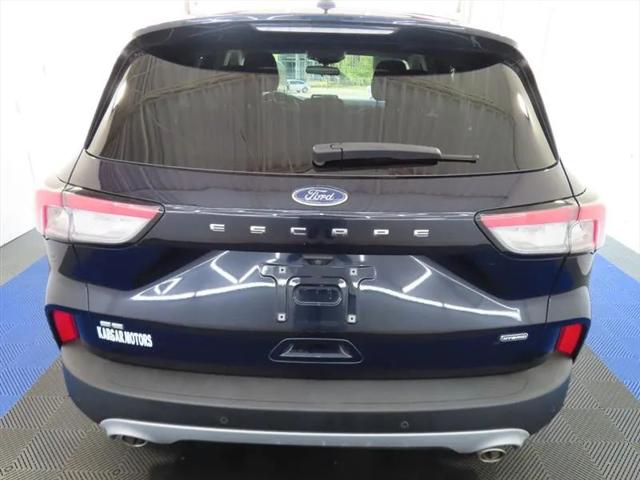 2021 Ford Escape SE Hybrid