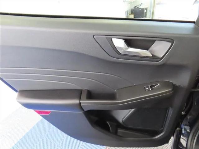 2021 Ford Escape SE Hybrid