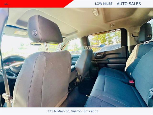 2021 Chevrolet Silverado 1500 2WD Crew Cab Short Bed Custom