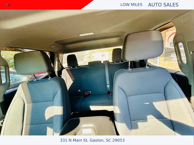 2021 Chevrolet Silverado 1500 2WD Crew Cab Short Bed Custom