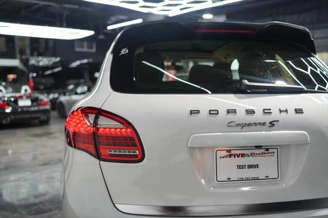 2014 Porsche Cayenne S