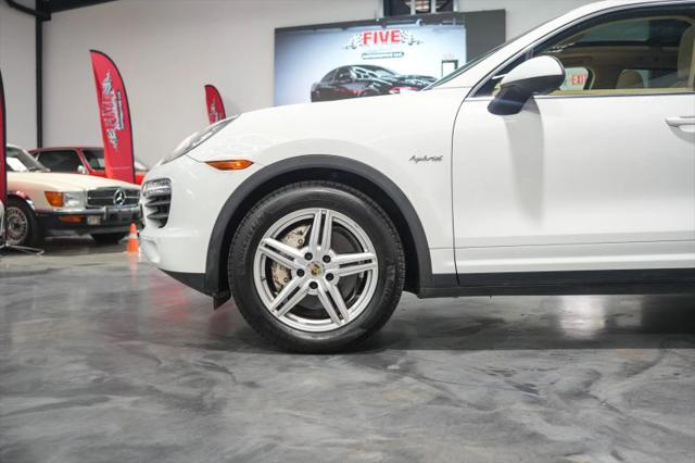 2014 Porsche Cayenne S