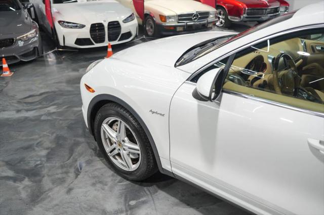 2014 Porsche Cayenne S