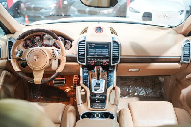2014 Porsche Cayenne S