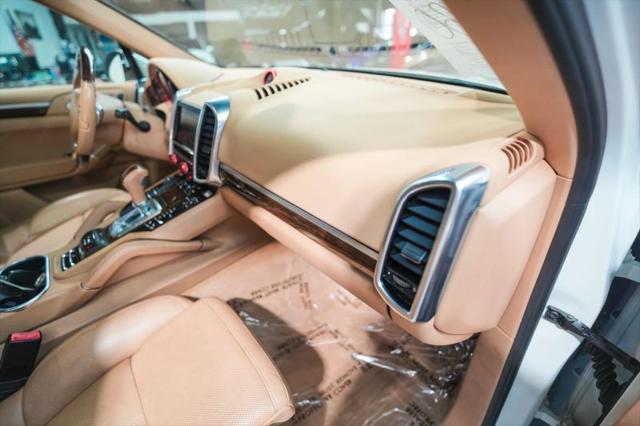 2014 Porsche Cayenne S