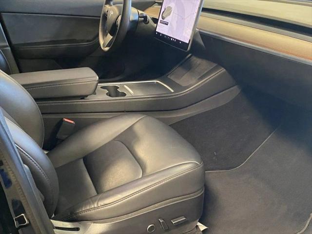 2021 Tesla Model Y Standard Range Rear-Wheel Drive