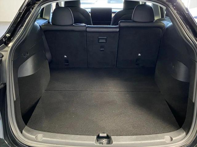 2021 Tesla Model Y Standard Range Rear-Wheel Drive