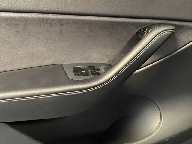2021 Tesla Model Y Standard Range Rear-Wheel Drive