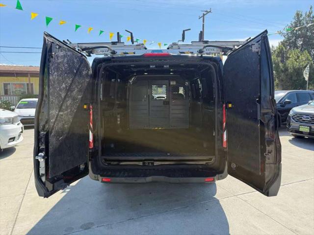 2018 Ford Transit w/Sliding Side Door w/RWB