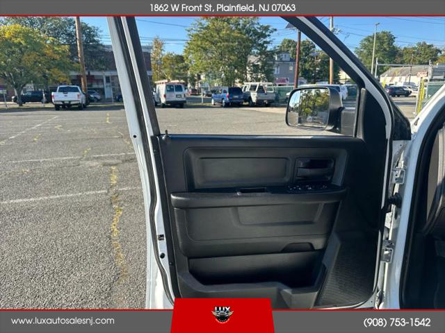 2022 Ram 1500 Classic Tradesman Crew Cab 4x4 5'7" Box